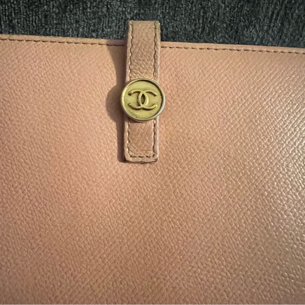 CHANEL Ballet Pink Leather Long Bifold Wallet - Picture 8 of 16